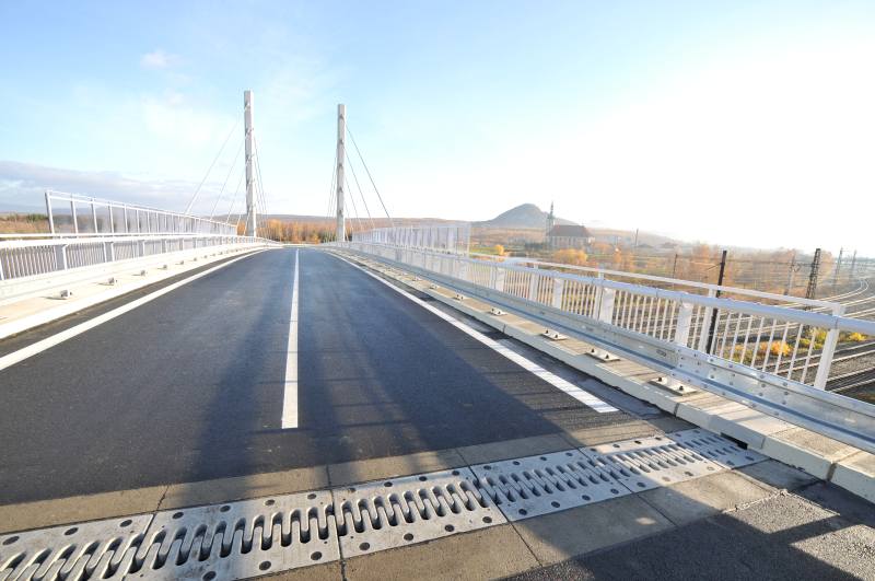 Obnovení silnice III/2565 Most – Mariánské Radčice